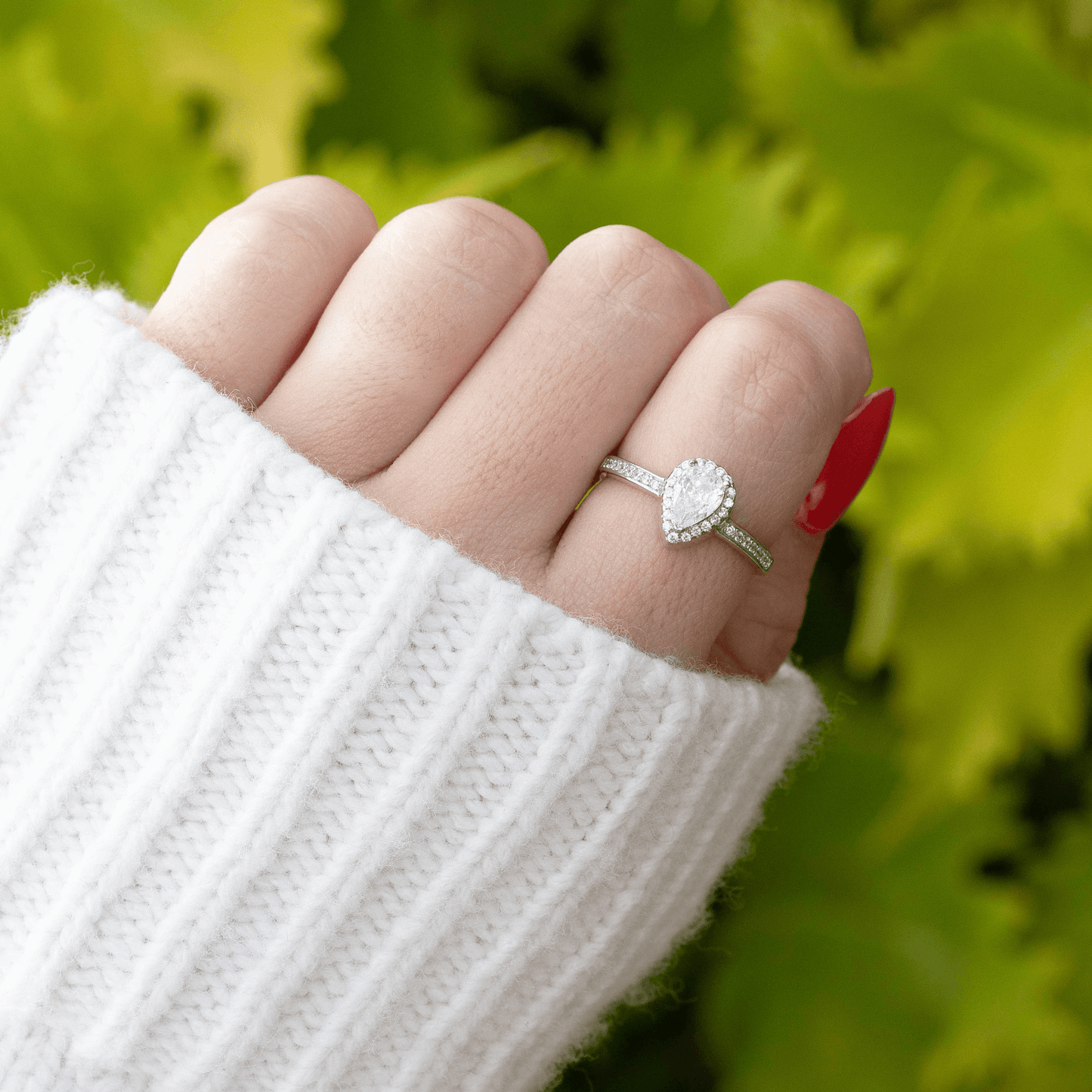 Teardrop From Heaven Urn Ring
