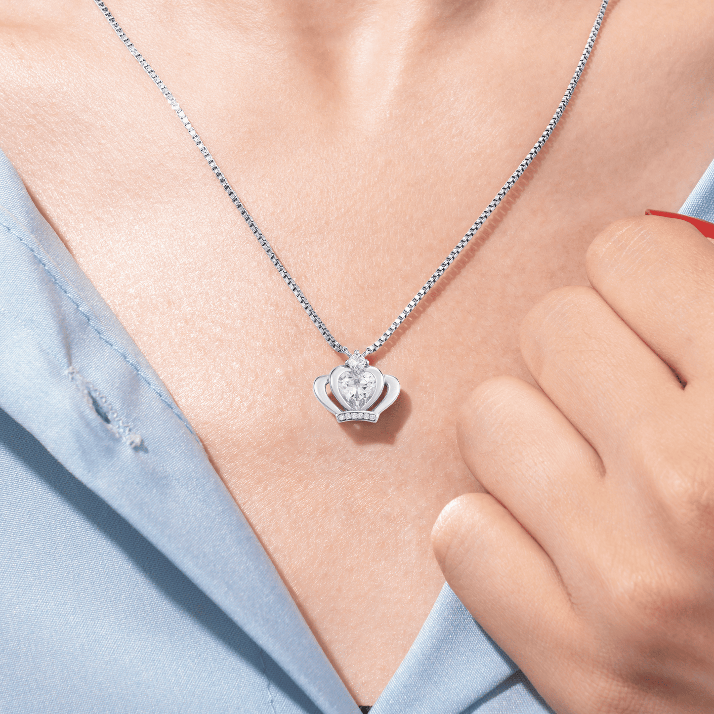 Straighten Your Crown Necklace