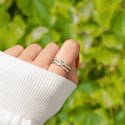 Forever Linked Ring