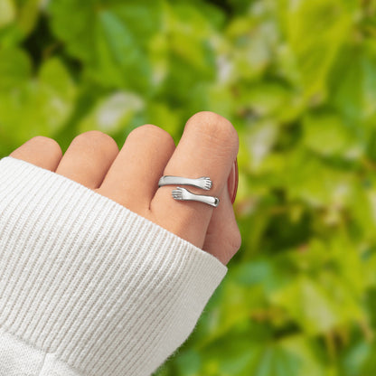 Husband & Wife Hug Ring